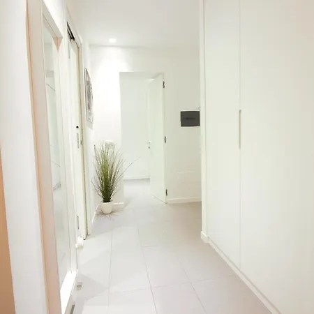 Little Morandi Tempapartment- Fashion District Apartment *